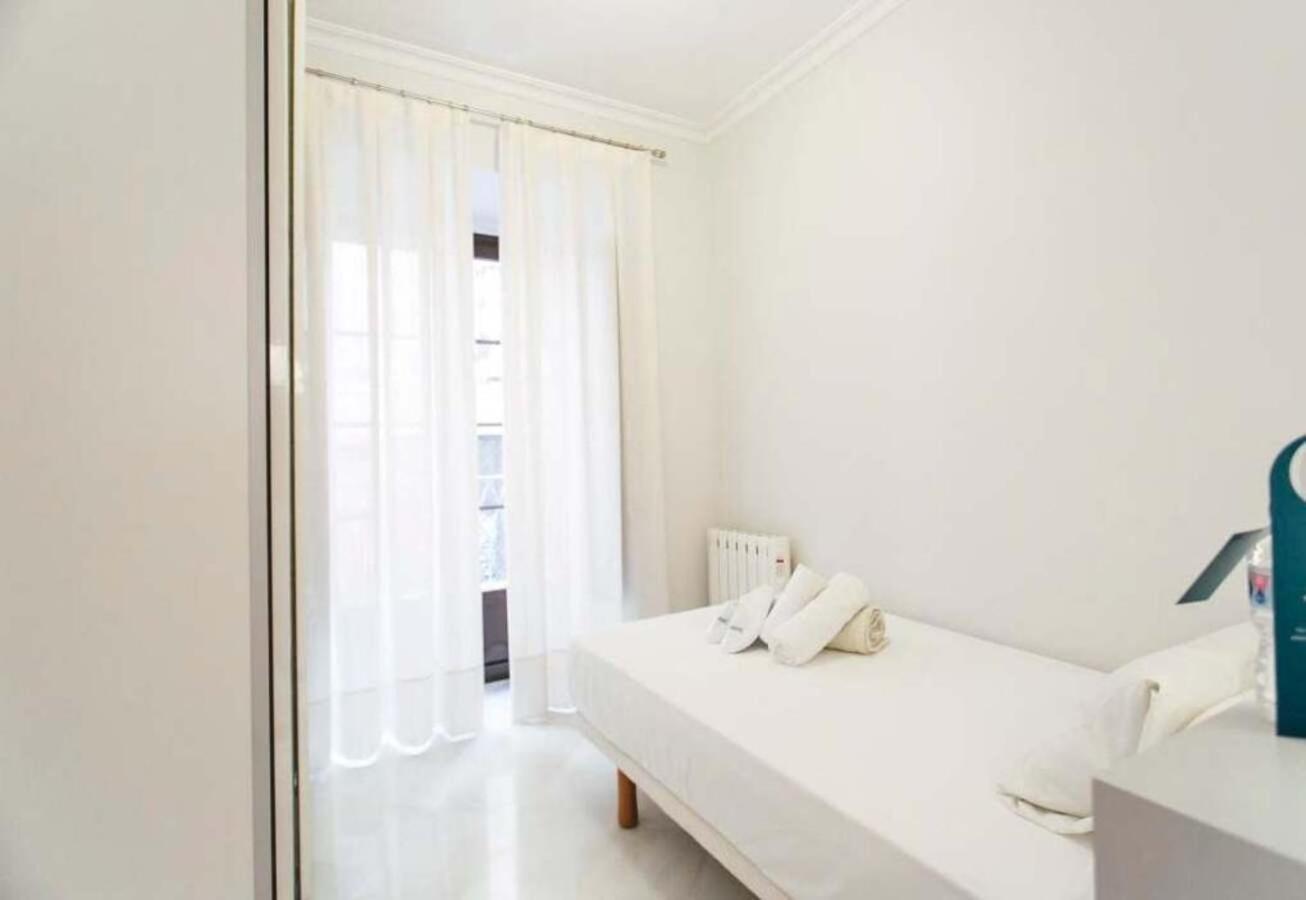Minimalism And Modern- 2Bd 1Bth- Las Setas Sevilla Buitenkant foto